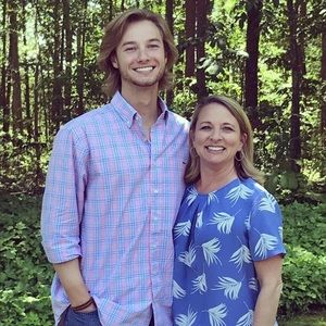 🦋Ann Taylor silk sky blue&white top